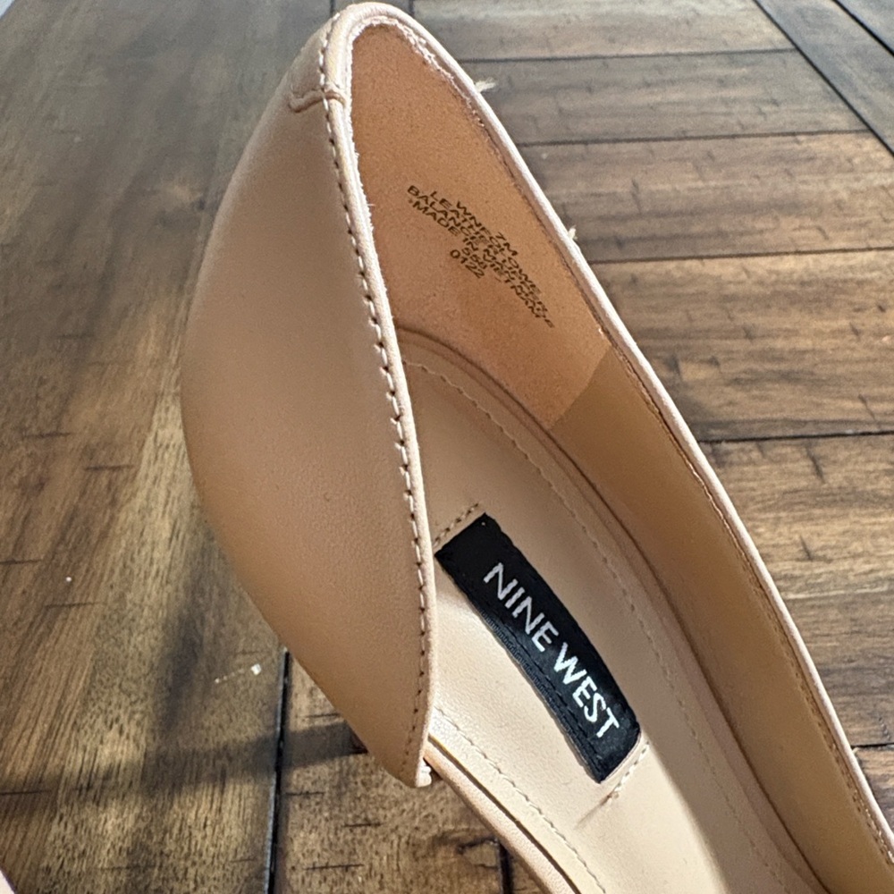 Nine West Beige Pointed Toe Heels - Picture 3 of 6
